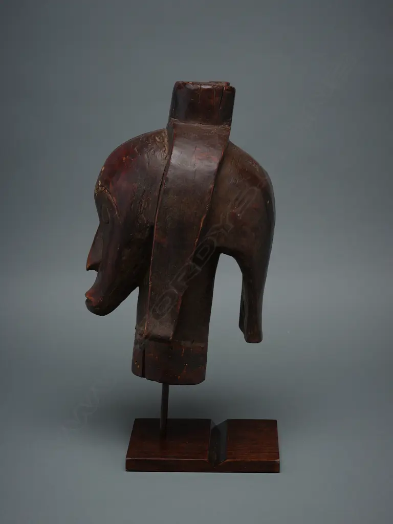 Wooden Fang reliquary guardian bust (Nlô-Byeri – Gabon, Image 1++